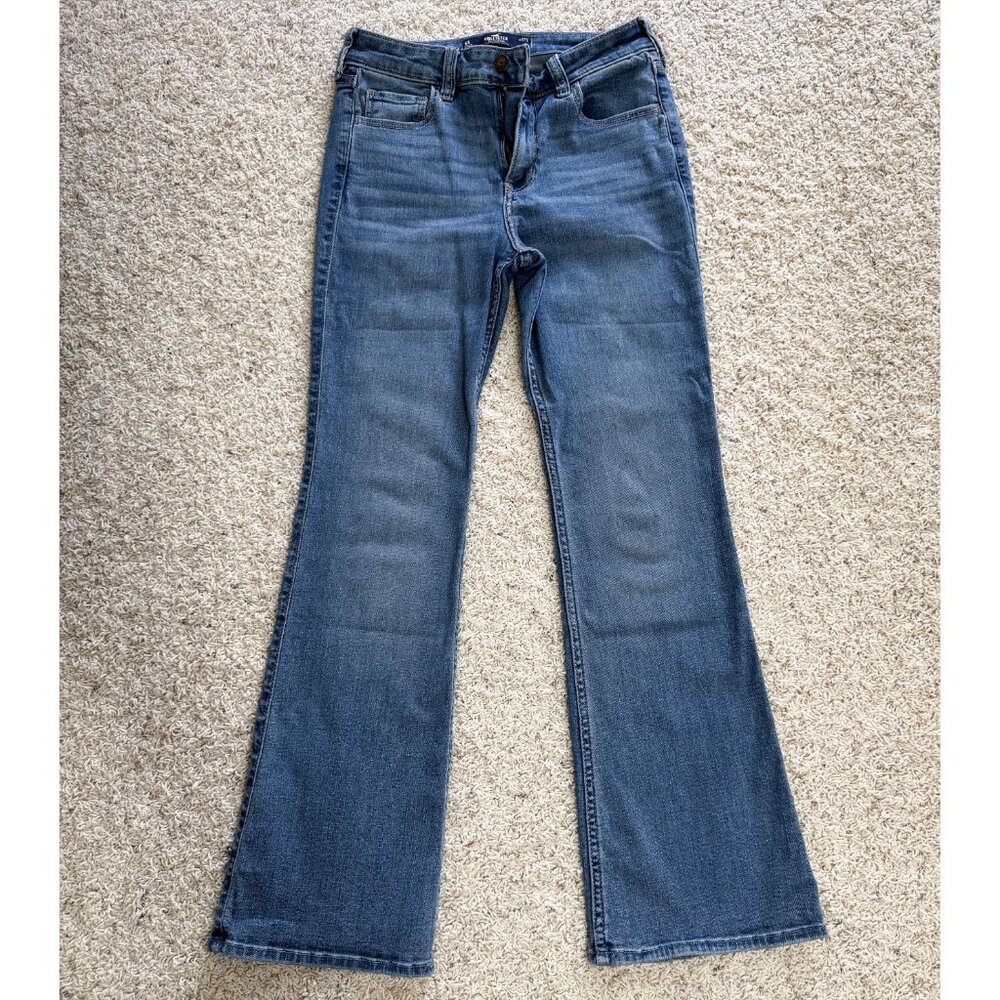 Hollister Mid-Rise Medium Wash Boot Jeans 27S